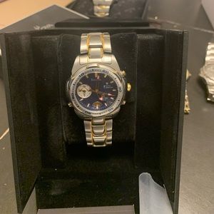 Vintage bulova watches price 200.00 each.